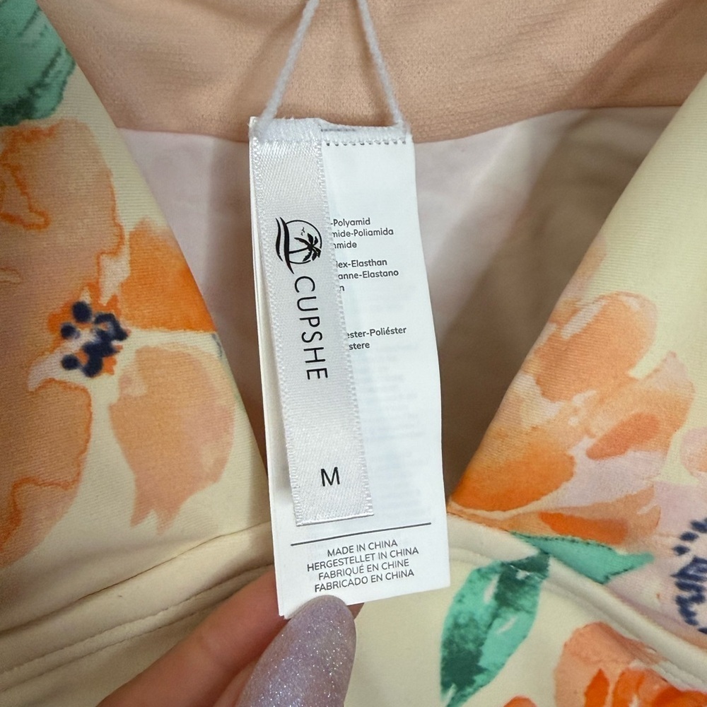 NOWTs Cupshe - Med - Floral Print Swim Top in Cream and Orange - Picture 2 of 3